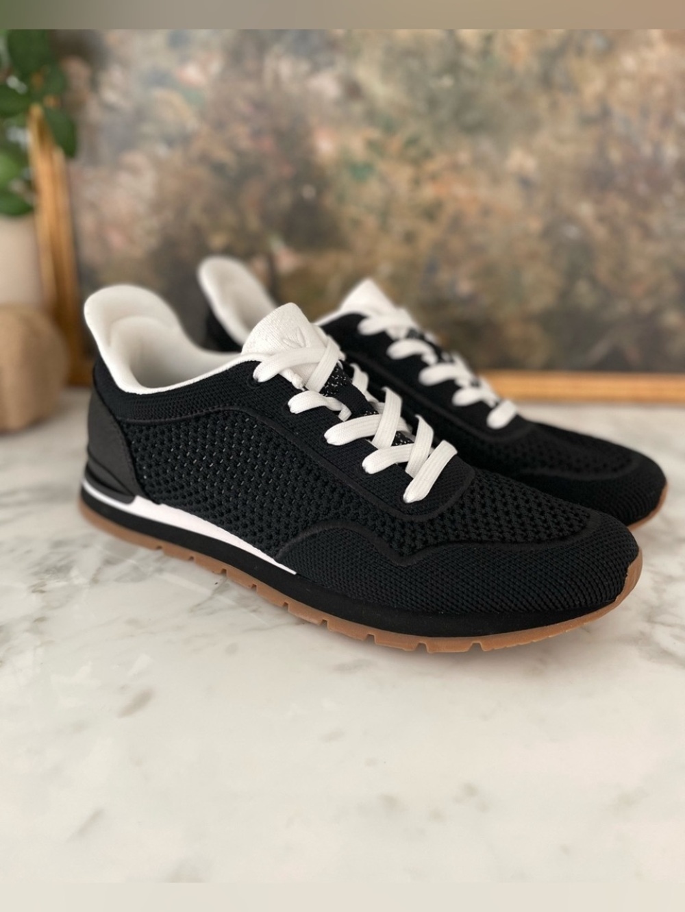 Vivaia Shoes